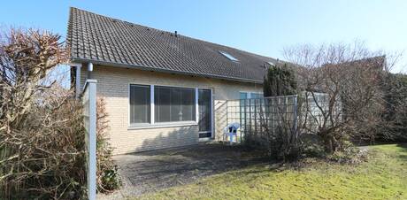 Seltenheit &uuml;ber 2 Etagen!
Reihenhausstil-Whg., ca. 73m&sup2; mit Terrasse und Stellpl. in zentraler Lage