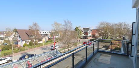 Wenige Meter zum D&uuml;nenpark und Zentrum!
Moderne und helle 2-Zimmer-Wohnung mit Dachterrasse